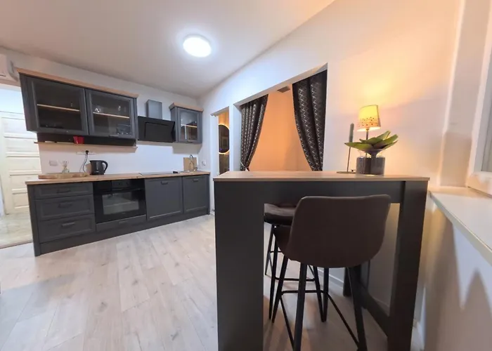 아파트 Boutique 02