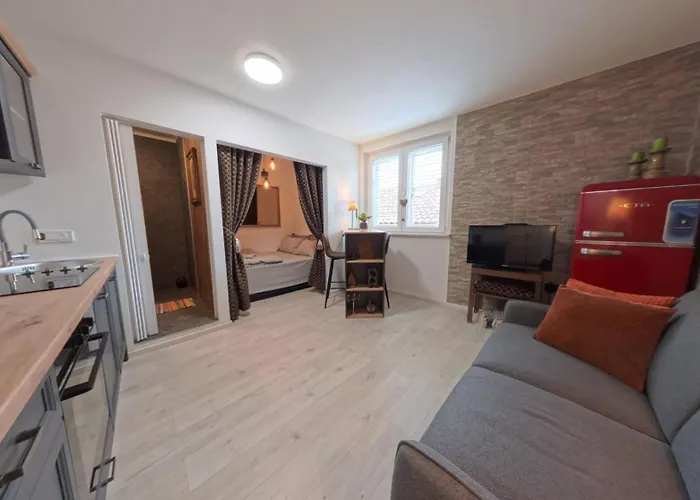 Boutique 02 * 자다르